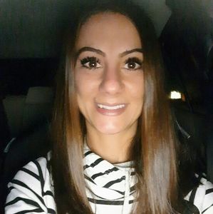 Meet your Posher, Tina